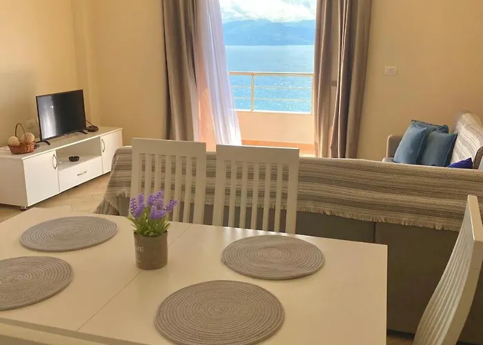Brunas Apartment Sarande